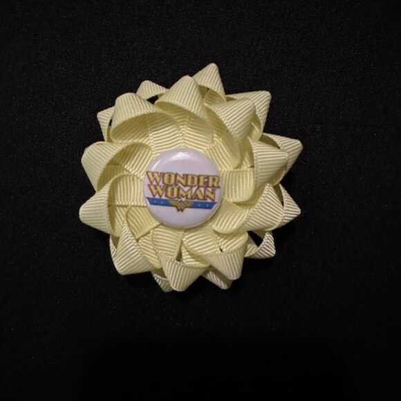 Hand Crafted Other - Pale Yellow "Wonder Woman" 3" Loopy Twist Bow